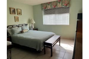 255 Galen Dr APT 3L, Key Biscayne, FL 33149, Sold 11/25/24
