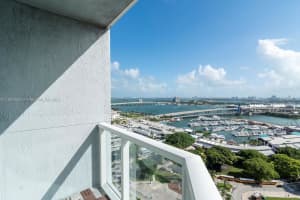 Vizcayne, 244 Biscayne Blvd APT 2203, Miami, FL 33132, Sold 11/07/25
