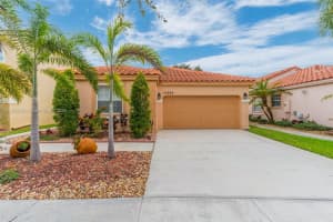 15680 NW 14th Ct, Pembroke Pines, FL 33028, Sold 02/28/25