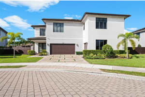 9121 NW 161st Terrace, Miami Lakes, FL 33016, Sold 04/03/25