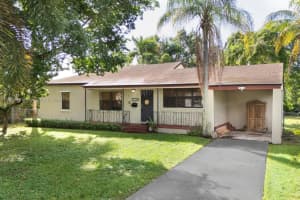 5842 SW 61st St, Miami, FL 33143, Sold 04/08/25