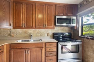 5842 SW 61st St, Miami, FL 33143, Sold 04/08/25