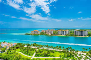 300 South Pointe Dr APT 2102, Miami Beach, FL 33139, - MLS#A11683705