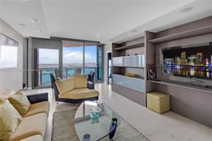 300 South Pointe Dr APT 2102, Miami Beach, FL 33139, - MLS#A11683705