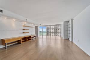 6423 Collins Ave Apt 1504, Miami Beach, FL 33141, Sold 08/15/25