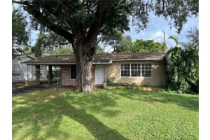 6845 SW 12th St, Pembroke Pines, FL 33023, Sold 02/14/25