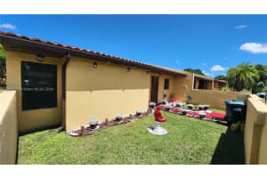 8523 SW 148th Pl, Miami, FL 33193, Sold 12/19/24