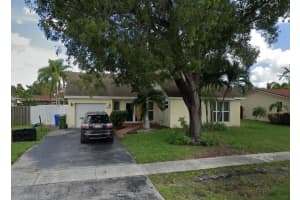 8501 NW 7th St, Pembroke Pines, FL 33024, Sold 03/21/25