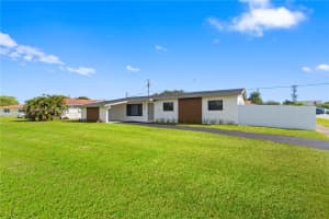 18531 NW 29th Ave, Miami Gardens, FL 33056, Sold 12/18/24