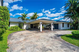 13851 Sw 38th St, Miami