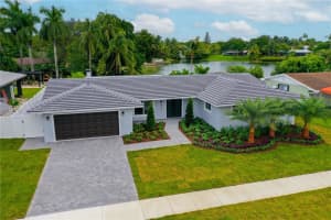 8215 SW 140th Ave, Miami, FL 33183, Sold 02/27/25