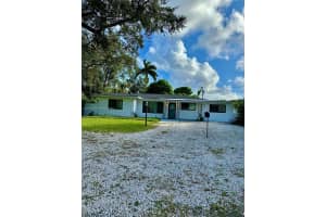 1412 NE 118th St, Miami, FL 33161, Sold 12/06/24