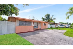 2920 NE 8th Ave, Pompano Beach, FL 33064, Sold 12/19/24