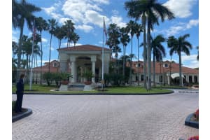 9725 NW 52nd St APT 209, Doral, FL 33178, Sold 04/28/25