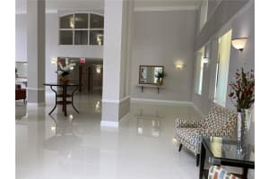 9725 NW 52nd St APT 209, Doral, FL 33178, Sold 04/28/25