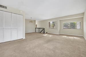 66 Wimbledon Lakes Dr, Plantation, FL 33324, - MLS#A11684154