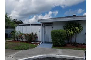 154 West Ct, Royal Palm Beach, FL 33411, Sold 01/22/25