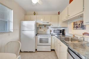 5103 NW 35th St APT 607, Lauderdale Lakes, FL 33319, - MLS#A11684196
