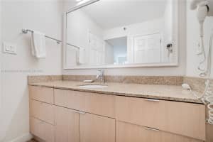 1212 NW 82nd Ave #3, Miami, FL 33126, - MLS#A11684280