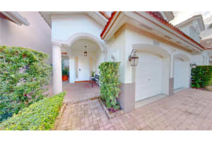 10828 NW 84th St, Doral, FL 33178, Sold 12/30/24