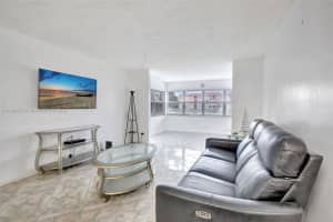 9540 Sunrise Lakes Blvd APT 103, Sunrise, FL 33322, Sold 09/08/25