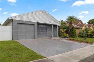 8641 SW 15th St, Pembroke Pines, FL 33025, Sold 12/10/24
