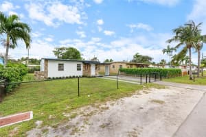 1204 NW 12th St, Fort Lauderdale, FL 33311, Sold 12/18/24