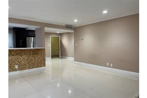 4848 NW 24th Ct APT 118, Lauderdale Lakes, FL 33313, - MLS#A11684502
