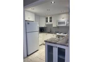 9141 Sunrise Lakes Blvd APT 206, Sunrise, FL 33322, Sold 07/10/25