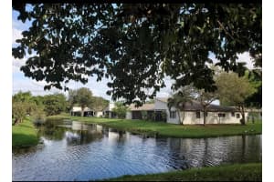 445 Lakeview Dr 1 Weston, FL 33326 - MLS#A11684710