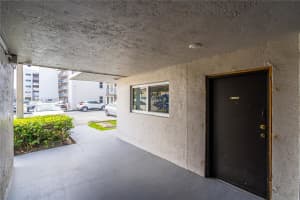 9911 W Okeechobee Rd # 1-104, Hialeah Gardens, FL 33016, Sold 12/05/24