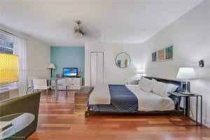 420 15th St APT 109, Miami Beach, FL 33139, Sold 04/01/25