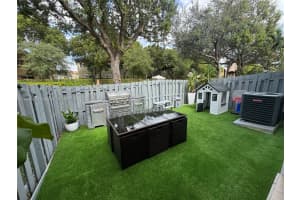 10845 NW 81st Ln, Doral, FL 33178, Sold 12/18/24