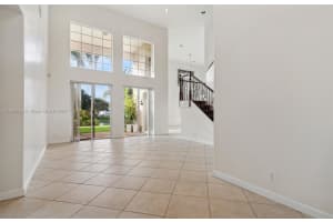 16560 NW 11th Ct, Pembroke Pines, FL 33028, Sold 12/10/24