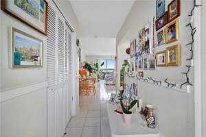 7904 West Dr 714, North Bay Village