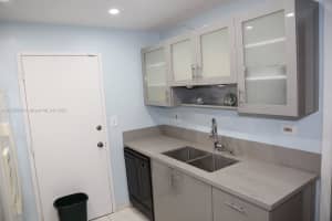 800 Ne 195th St 501 Miami, FL 33179 - MLS#A11685095