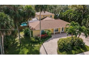 716 Bougainvillea Ln, Vero Beach, FL 32963, Sold 04/17/25