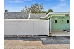 9185 SW 5th St APT B, Boca Raton, FL 33428, Sold 12/27/24