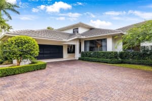 7185 E Lago Dr, Coral Gables, FL 33143, Sold 01/10/25