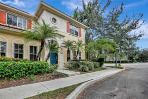 2489 SW 99th Way, Miramar, FL 33025, Sold 02/27/25