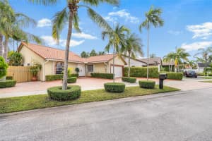 15330 SW 56th Terrace, Miami, FL 33193, Sold 12/27/24
