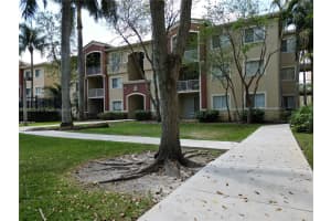 7085 Nova Dr, Davie, FL 33317, Sold 02/26/25