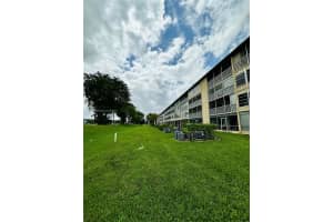 551 SW 135th Ave APT 206B, Pembroke Pines, FL 33027, Sold 04/28/25