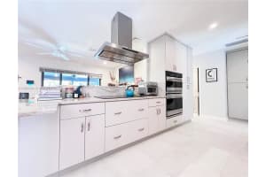 11805 NE 10th Ave, Biscayne Park, FL 33161, Sold 01/31/25