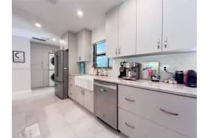 11805 NE 10th Ave, Biscayne Park, FL 33161, Sold 01/31/25