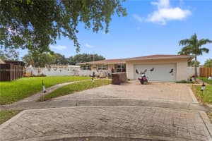 8440 NW 18th St, Pembroke Pines, FL 33024, Sold 07/02/25