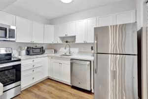 16300 Golf Club Rd APT 609, Weston, FL 33326, Sold 02/27/25