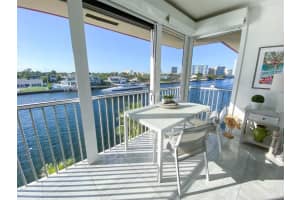 2081 S Ocean Dr APT 401, Hallandale Beach, FL 33009, Sold 11/15/24