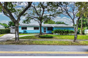 9550 Bahama Dr, Cutler Bay, FL 33189, Sold 12/16/24