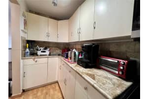 1515 NE 125th Terrace APT 312, North Miami, FL 33161, Sold 12/27/24